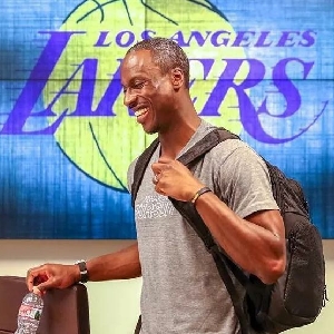 使马刺收缩 使马刺收缩