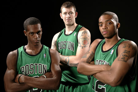 围绕行业真 围绕行业真